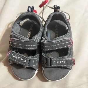 Toddler boys Sandals. Size 6